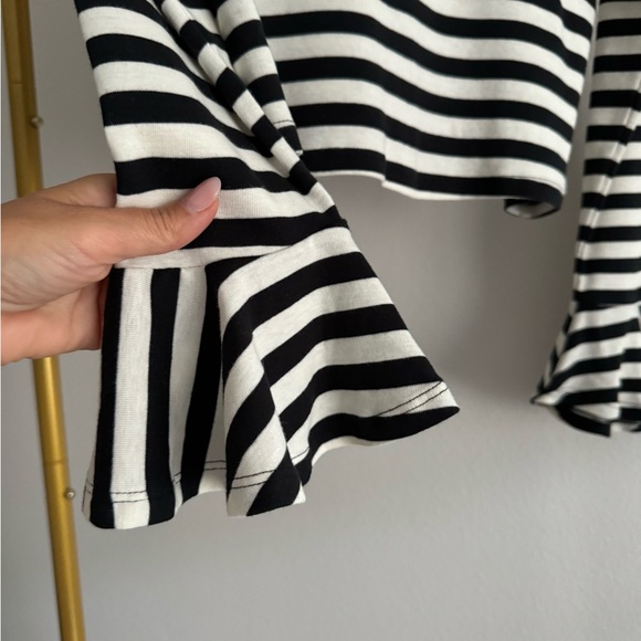 Anthropologie Maeve Flouncy White Black Striped Cotton Top Bell Sleeves Sz M - Picture 7 of 9